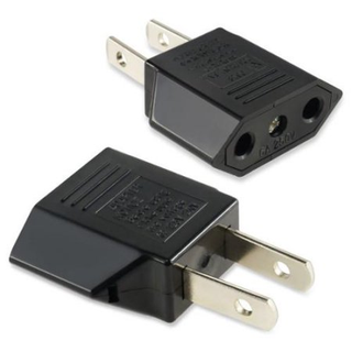 Illustration for article titled Is this the right plug for the US?
